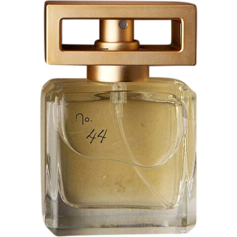 Leitmotiv - No. 44 Sunday Madeleine